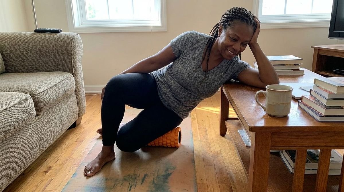 Foam Rolling IT Band: Release Tightness Without Pain